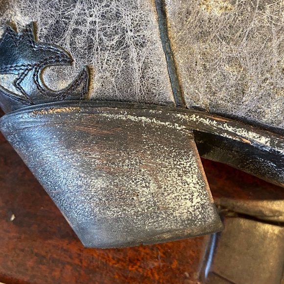 CORRAL BOOTS WOMEN'S EAGLE INLAY SNIP TOE WESTERN BOOT - Picture 7 of 9